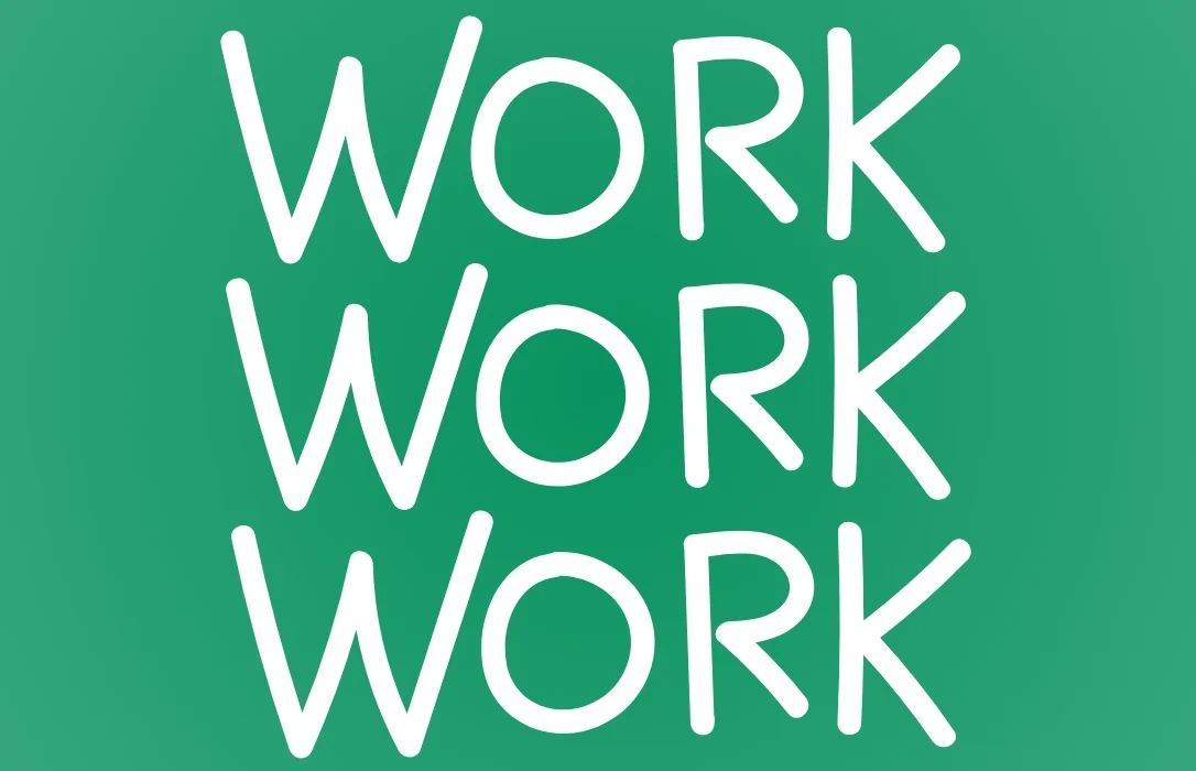 WhatsApp Toplu Mesajlaşma ile İşletmenizi Büyütün 2 Dijital iletişim dünyasında müşterilere en hızlı ulaşma yollarından biri şüphesiz WhatsApp’tır. Günümüzde milyarlarca aktif kullanıcısı bulunan bu platform, sadece bireysel sohbetler için değil, işletmelerin müşteri ilişkilerini güçlendirmesi için de büyük fırsatlar sunar. Özellikle whatsapp toplu mesaj özelliği sayesinde firmalar, ürün tanıtımlarını, kampanyalarını veya bilgilendirmelerini saniyeler içinde binlerce kişiye ulaştırabilir. WhatsApp, e-posta veya SMS gibi geleneksel iletişim yöntemlerine göre çok daha yüksek etkileşim oranlarına sahiptir. Kullanıcılar gelen WhatsApp mesajlarını daha hızlı okur, geri dönüş oranı daha yüksektir ve bu da işletmeler için doğrudan satış fırsatına dönüşür. Kısacası WhatsApp, günümüzün en etkili dijital pazarlama kanallarından biridir.